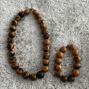 Elegant Brown and Black Beaded Necklace and Bracelet Set